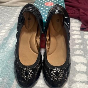 Lindsay Phillips Black Patent Flat with Interchangeable Snap